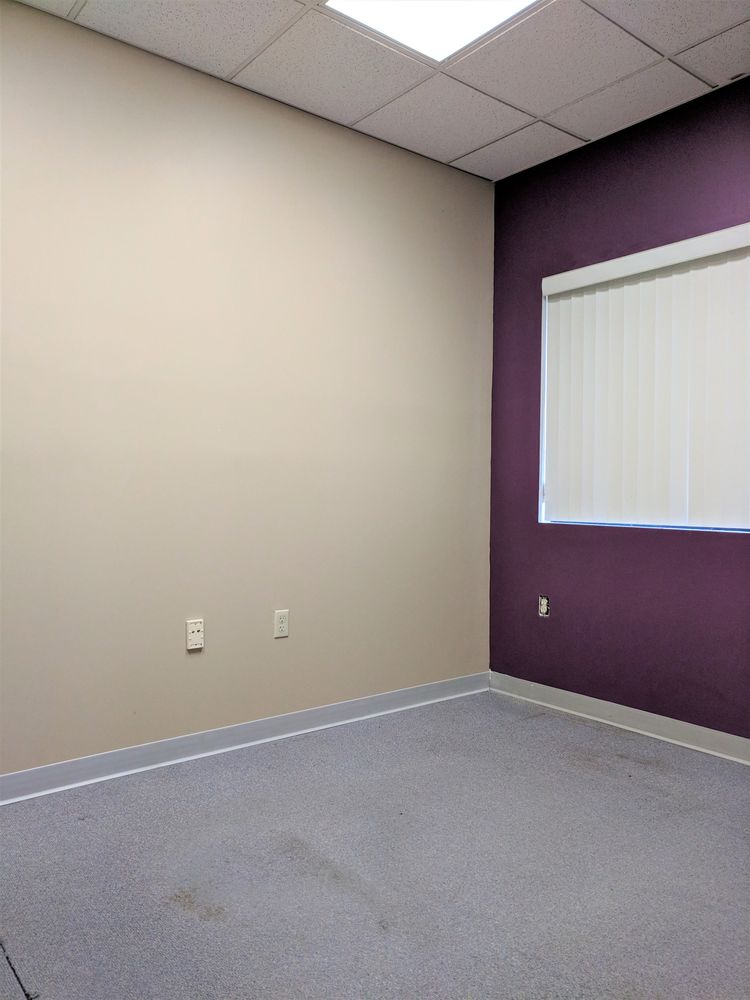 901 West Main Street, El Paso, IL 61738